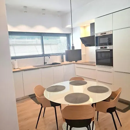 Charming Apartment In Chalandri-3